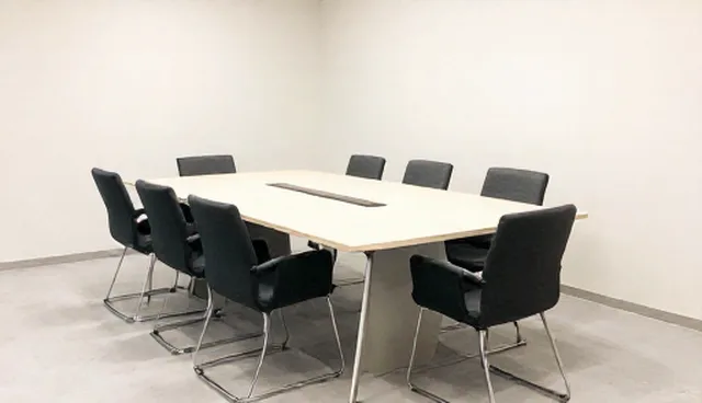 会议桌套装使用中的理解偏差与实际取舍